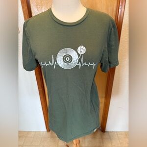 Green Graphic T-Shirt with Vinyl Design